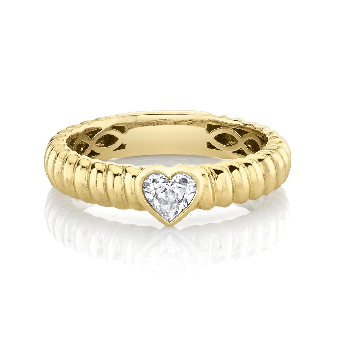 Thin Zoe Ring with Heart Center