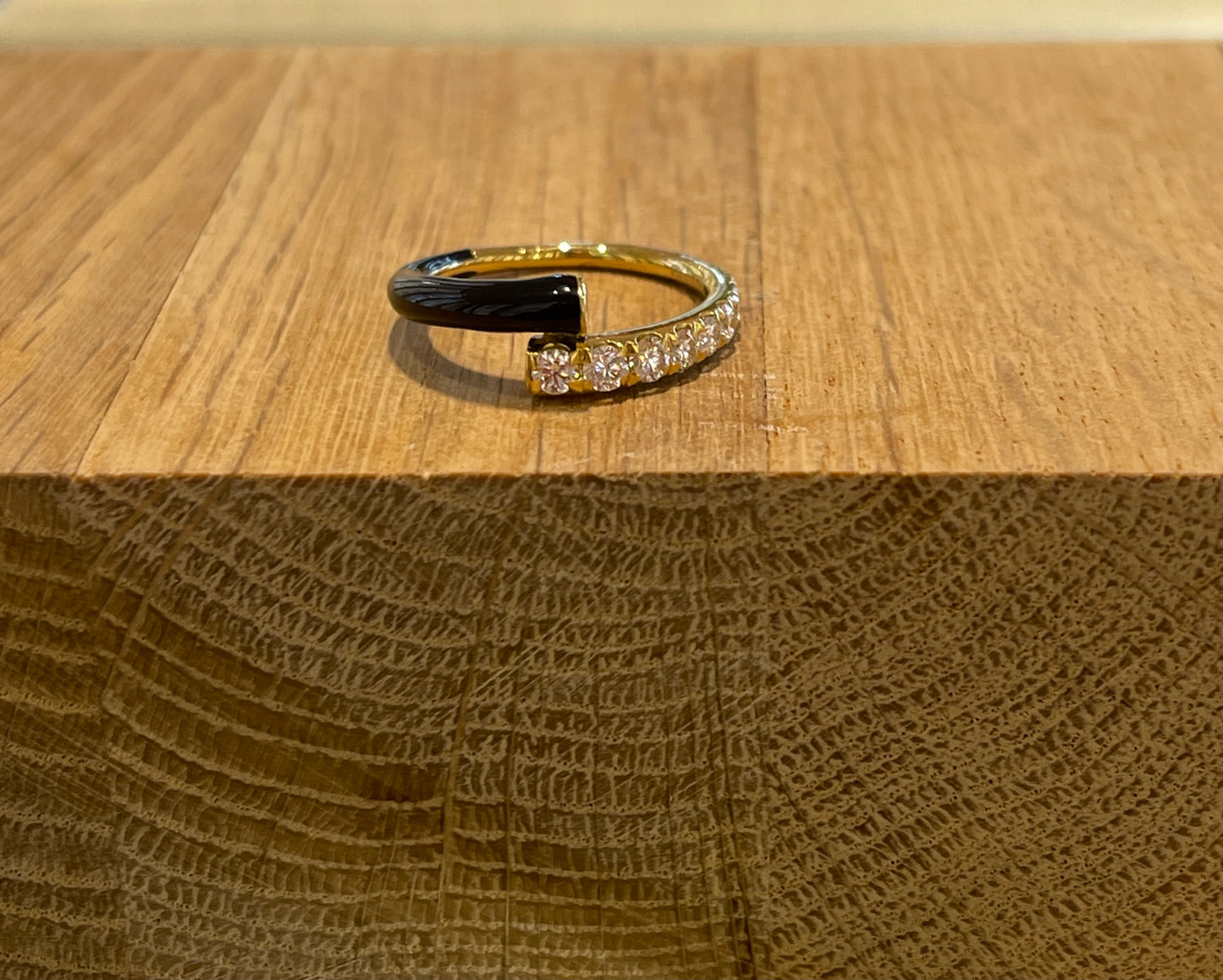 Lola Ring: 18k yellow black enamel gold diamonds