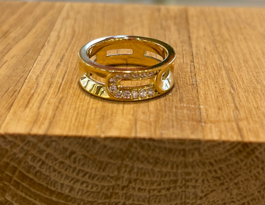 Kira Ring : 18k yellow gold w/ partial pave Size 6